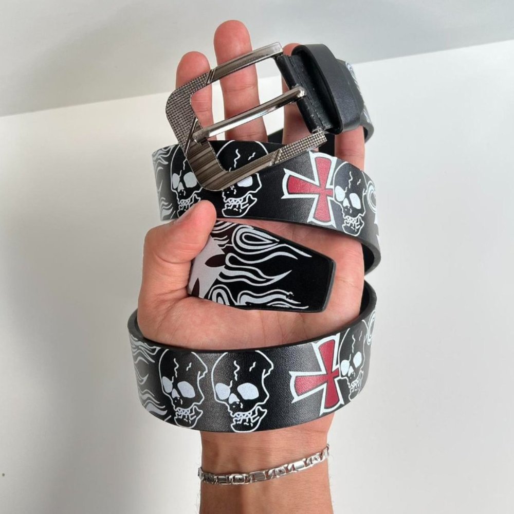 Y2K 2000s vintage black skeleton skull goth emo black belt